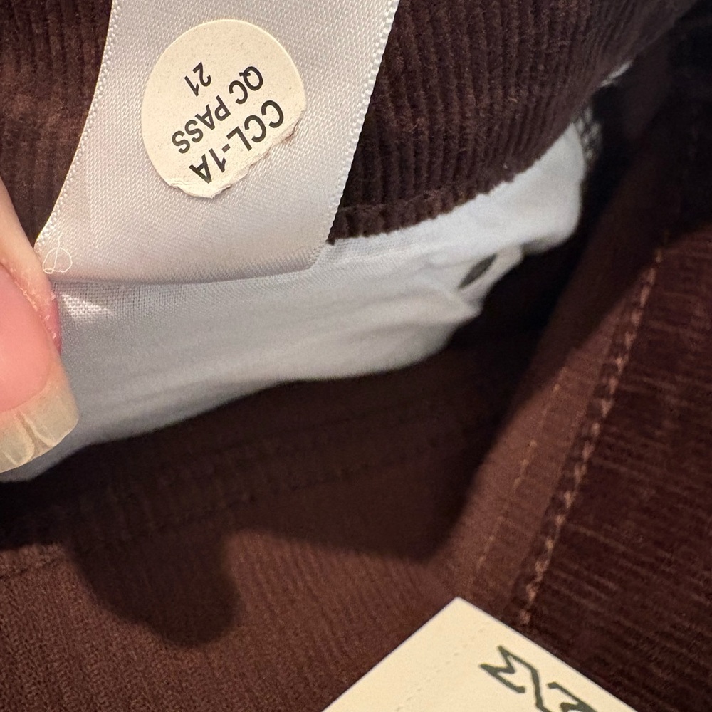 Men's Corduroy Pants in Rich Brown NWT size 32x34 - Picture 7 of 7